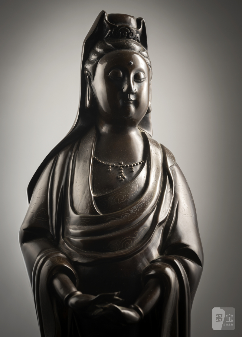 A fine silver-inlaid bronze figure of standing Guanyin - 图3